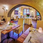 Weinromantikhotel Richtershof 4*