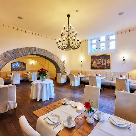 Hotel Weinromantikhotel - Richtershof 4*