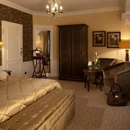 Weinromantikhotel - Richtershof 4*