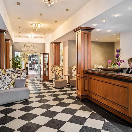 Weinromantikhotel - Richtershof Hotel 4*
