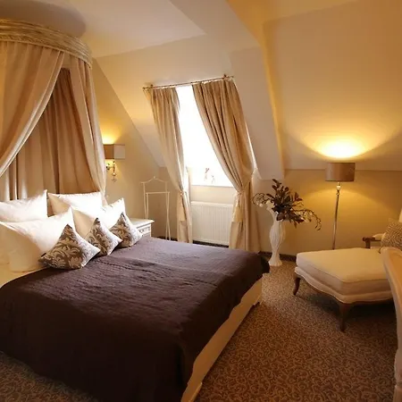 Weinromantikhotel - Richtershof Hotel Mulheim an der Mosel