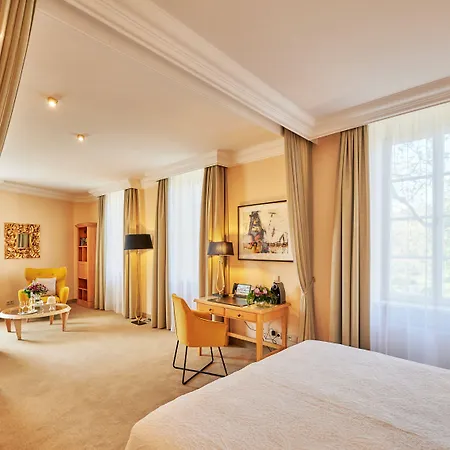 فندق Weinromantikhotel - Richtershof 4*