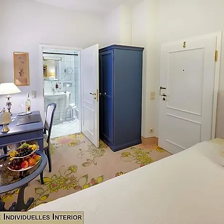 ホテル Weinromantikhotel - Richtershof