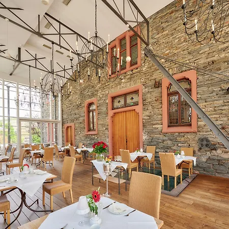 Weinromantikhotel - Richtershof مولهايم ان دور موسيل