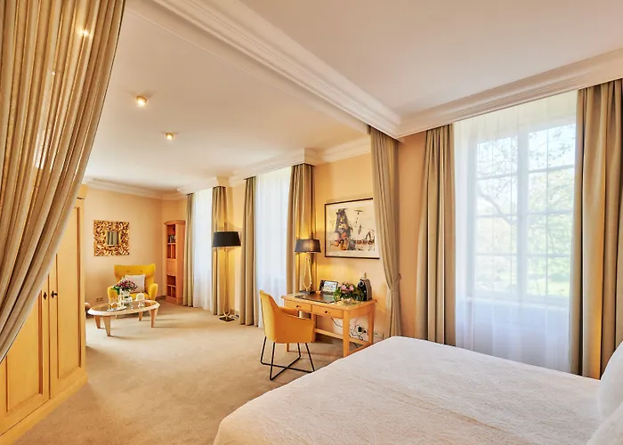 Hotel Weinromantikhotel Richtershof 4*