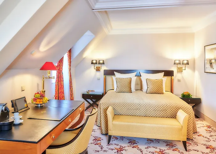 Weinromantikhotel Richtershof Hotel Mulheim an der Mosel